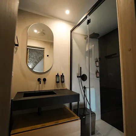 Myra Bed & 招待所 巴里